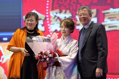 聯歡尾牙宴
春耕不動產&豐穀建設
